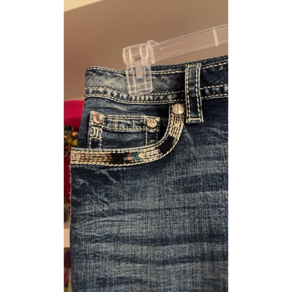 Miss Me Jeans - Picture 2 of 6
